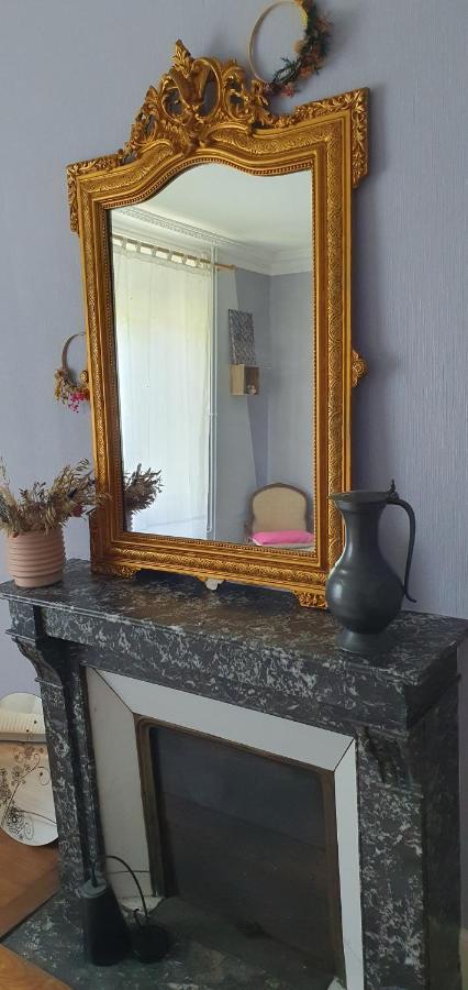 La Petite Porte Verte Bouilland Bagian luar foto